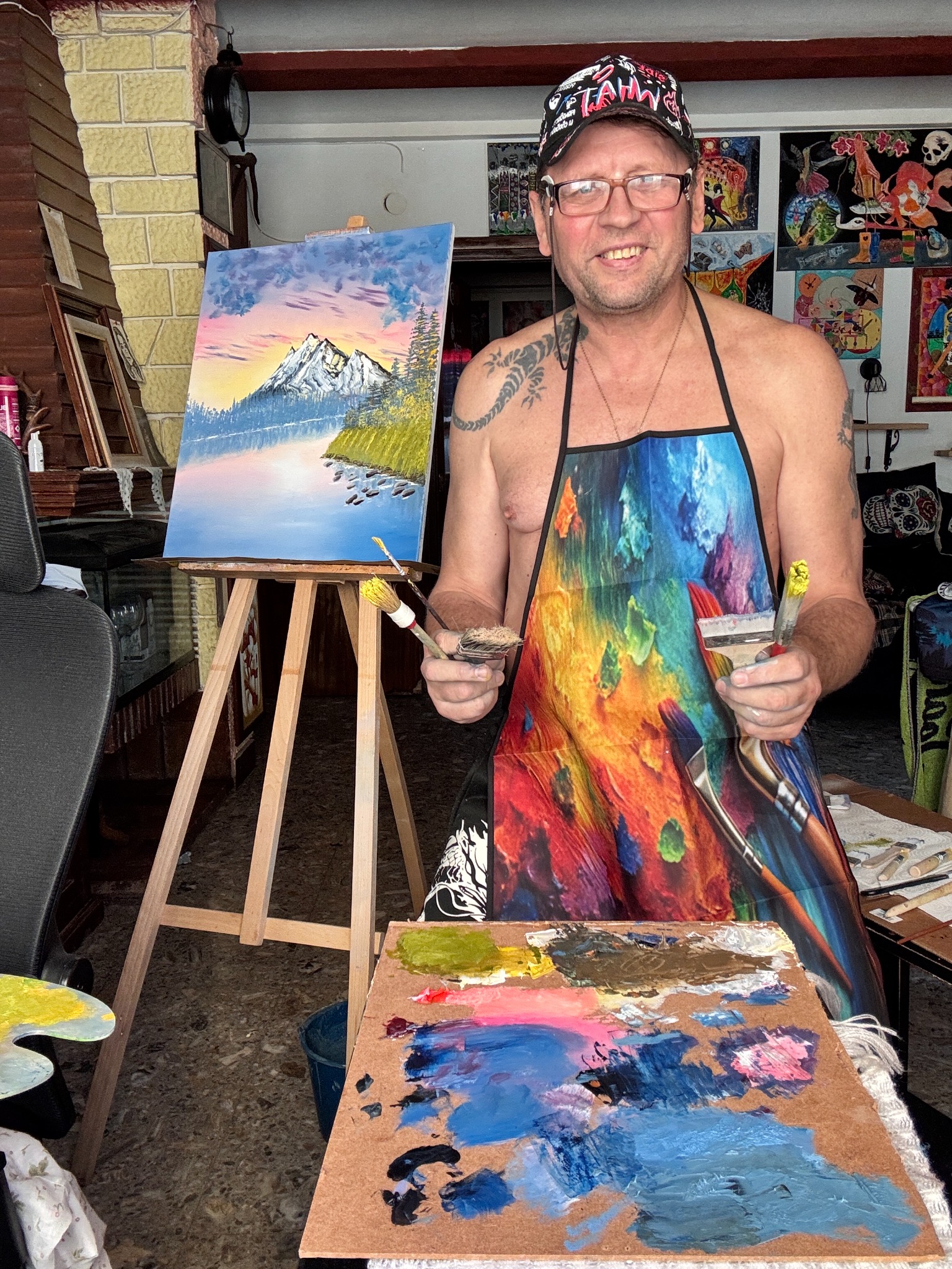 JRGD pintando en su estudio